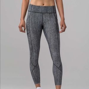 lululemon tight stuff tight II size 4